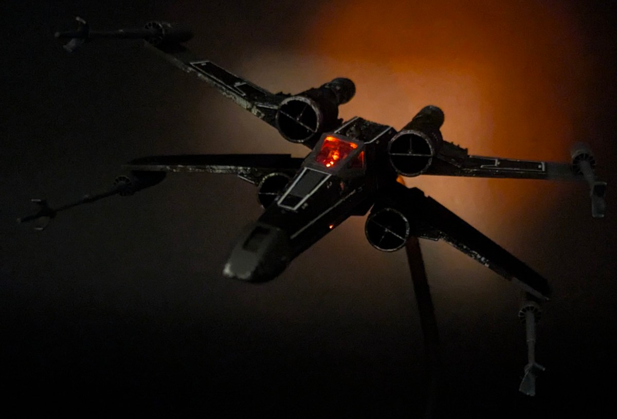 1/72 T-65 Stealth&nbsp;X-Wing